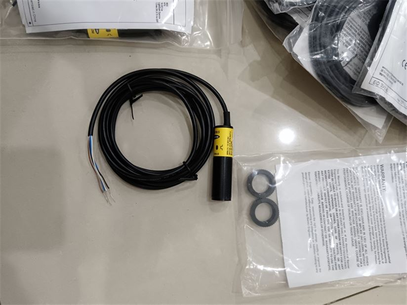 BANNER邦纳光电传感器QS18VP6D