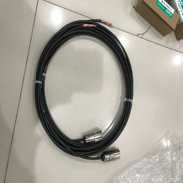 德国SICK远距离传感器DL100-21AA2101