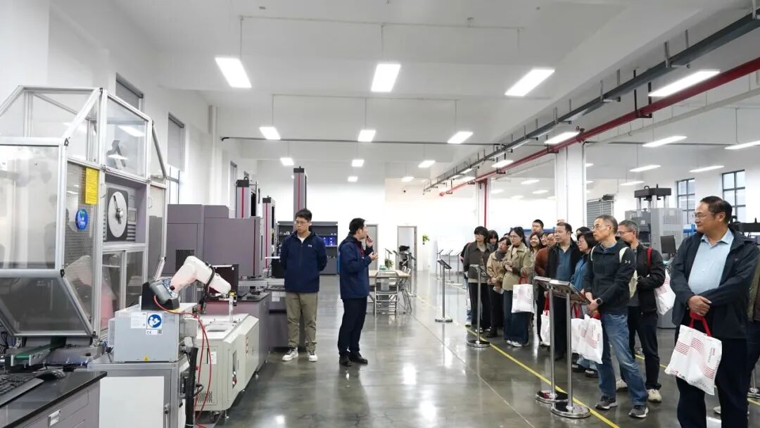 標準筑基 創新賦能|萬測聯袂氟硅協會擘畫產業升級新藍圖