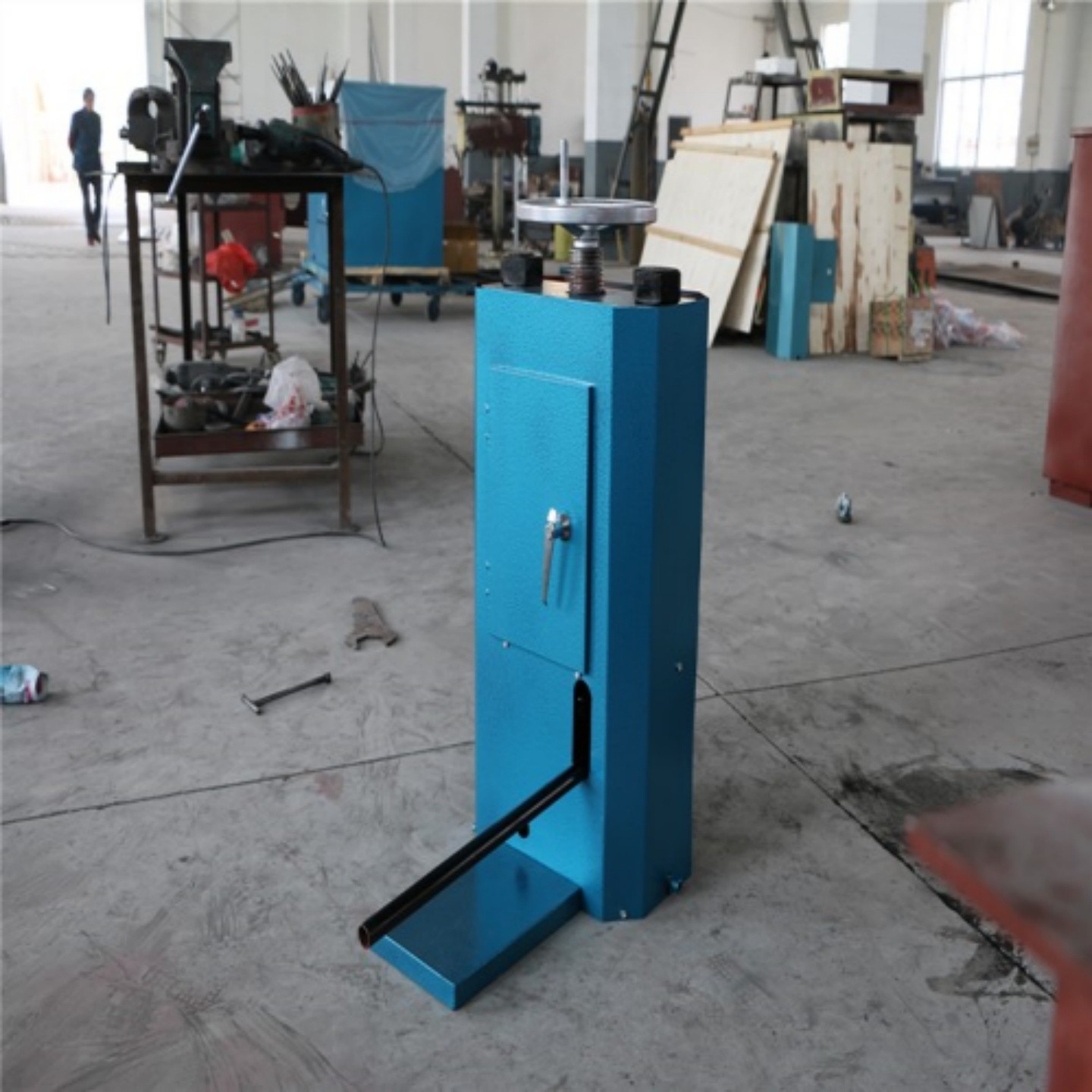 油压岩心劈样机型号:KM1-XGY-2库号：M403043